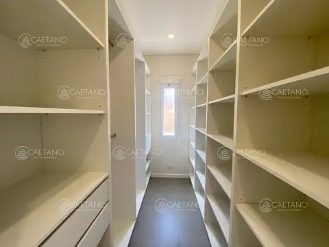 Casa en Alquiler Temporal en San Rafael, USD 0