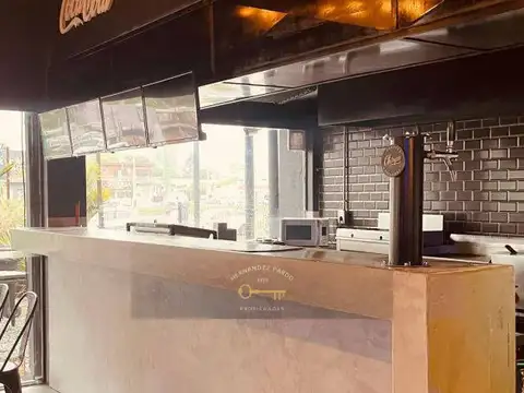 Local en Alquiler en Lagomar, $ 45.000