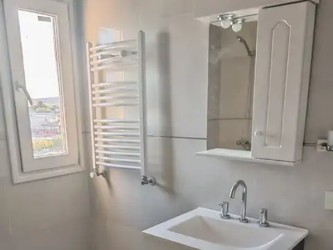 Departamento en Alquiler con 1 cochera