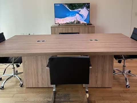 Oficina en Venta con 1 cochera