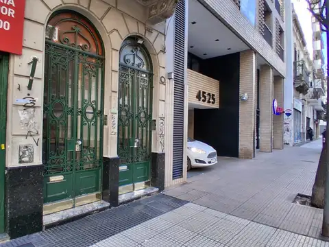 Depto.tipo casa de 2 ambientes en Venta en Almagro