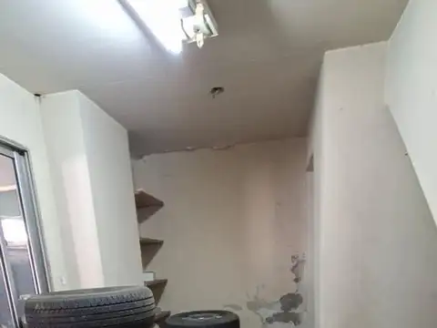 Depósito en Temperley