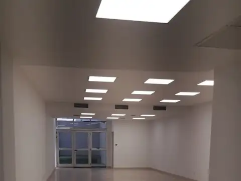 Oficina en Venta al Norte