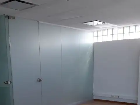 Oficina en Venta en Monserrat, USD 3.000.000