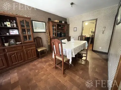 Depto Tipo Casa en Venta con 1 cocheras