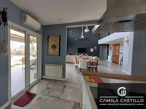 Casa en Venta al Oeste