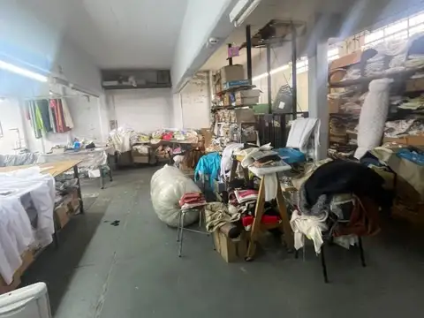 Local en Venta en Barrio Don Bosco, USD 400.000