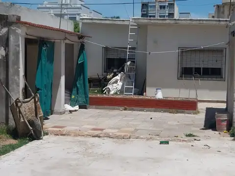 Valentín Cardoso 2200