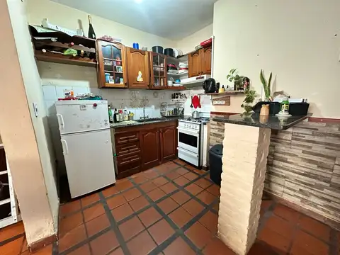 Depto Tipo Casa en Venta con 1 cocheras