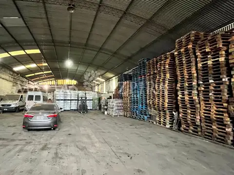 Depósito Galpón en venta Merlo