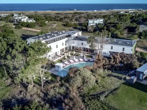 Ave del Sol Naciente 100