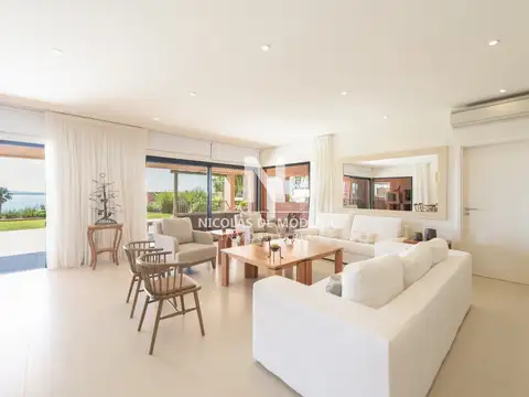 Departamento en Alquiler Temporal de 6 ambientes