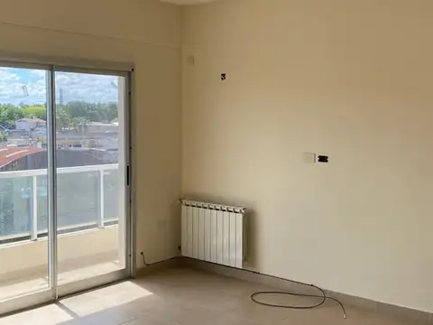 Departamento en Venta en Zarate, USD 95.000