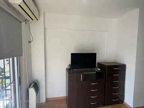 Arismendi 2500, Piso 2