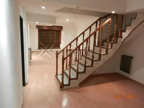 Av. B. MITRE 600 - CASA + LOCAL - VILLA MARTELLI-CON RENTA