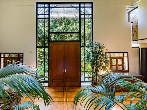 Casa 7 ambientes con 3 baños