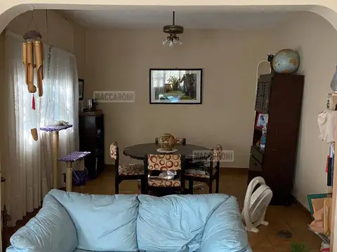 Depto Tipo Casa en Venta de 2 dormitorios