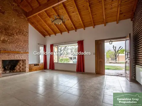 Barrio Los Olivos 100