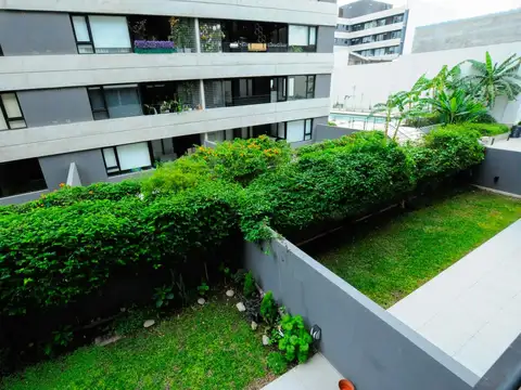 Departamento dos ambientes con cochera.