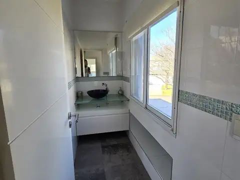 Casa en Alquiler de 4 dormitorios