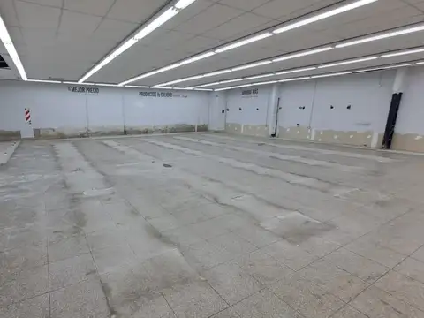 Local en Alquiler en Pablo Podesta, $ 2.000.000