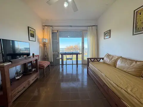 Calle 301 y Costanera