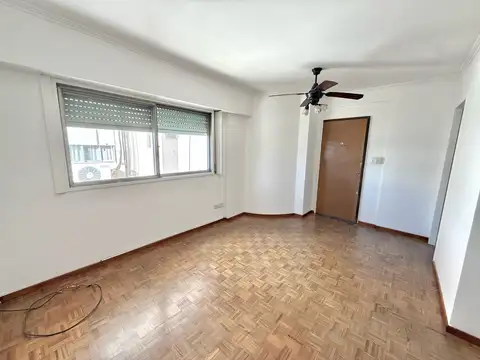 Departamento en Alquiler de 2 Ambientes en Quilmes Centro