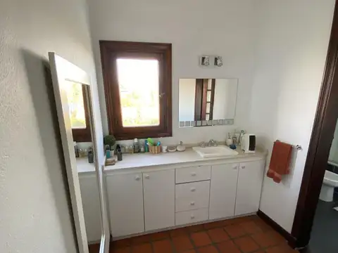 Juan P. Esnaola  al 2500