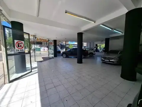 Local en Venta 30 años