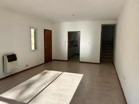 Depto Tipo Casa en Venta en Chascomus, USD 1