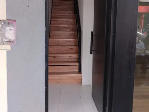 Oficina en Alquiler en Pilar Centro, $ 900.000