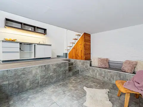 Depto Tipo Casa en Venta 13 años