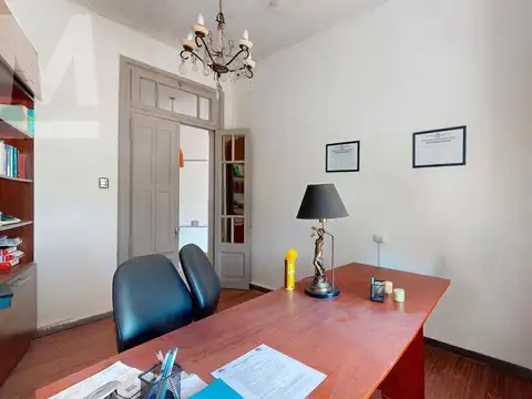 Depto Tipo Casa en Venta de 5 ambientes