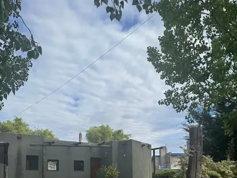 Casa 4 ambientes con 1 baño