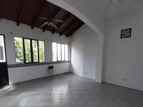 Av. Bicentenario al 400