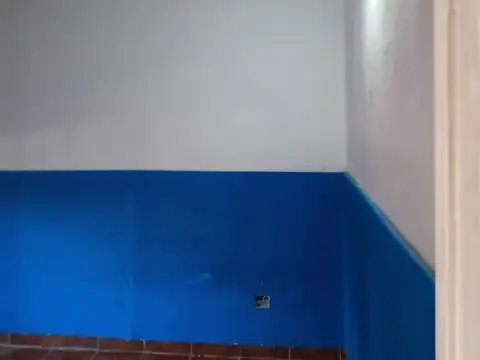 Depto Tipo Casa en Alquiler en Lanus Este, $ 450.000