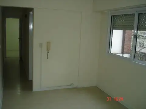 Departamento en Venta en Moron Sur, USD 49.900