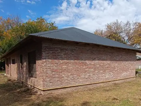Casa 3 ambientes con 1 baño