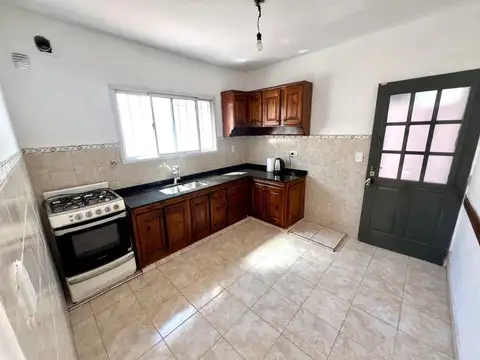Depto Tipo Casa en Venta de 4 ambientes