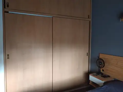 CASA DOS FAMILIAS BARRIO PARQUE BERNAL