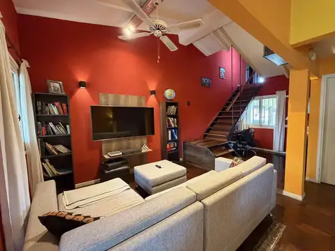 Martín Rodríguez al 1300