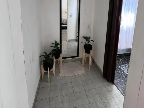 Depto Tipo Casa en Venta 56 años