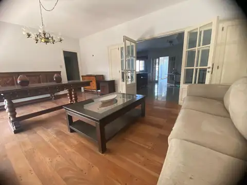 Casa en Venta en Arroyito, USD 220.000