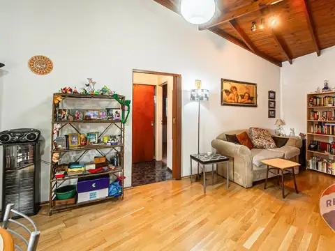 Depto Tipo Casa 3 ambientes con 1 baño