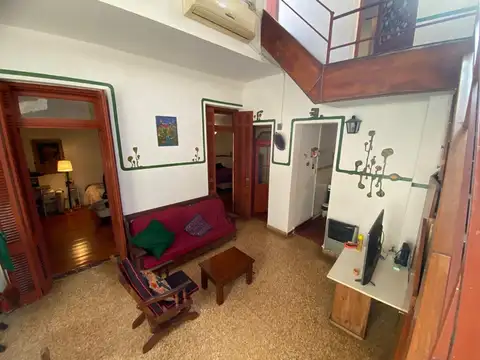 VENDO PH 4 AMB  CON TERRAZA Y QUINCHO