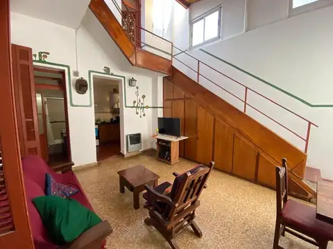 Depto Tipo Casa en Venta de 4 ambientes