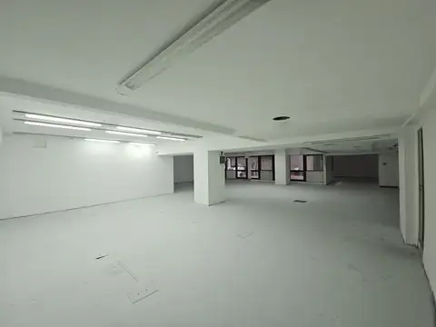 Oficina en Alquiler al Oeste