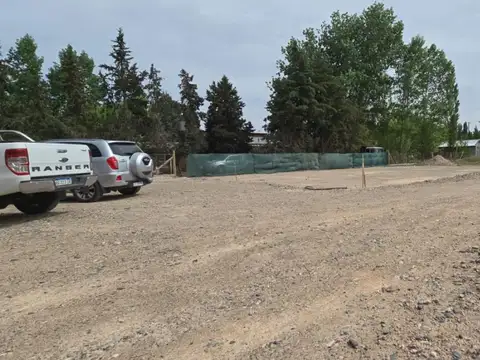 Vendo Galpón Plottier 500m2