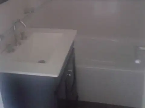 VENTA DEPTO 2 AMB  PLENO CENTRO VILLA BALLESTER A MTS ALVEAR 