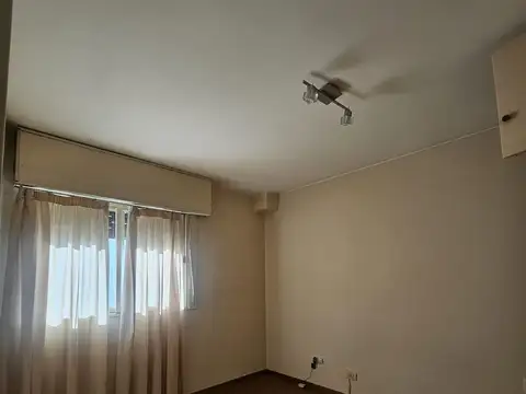 Departamento 5 ambientes con 2 baños